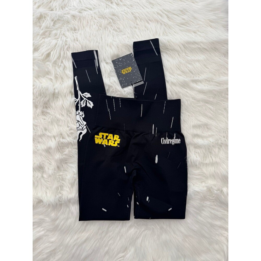 Civil Regime x Star Wars Hyperspeed Kelly Seamless Scrunch Leggings
Size XS - Picture 2 of 10